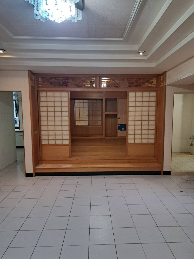 天母鬱金香大廈