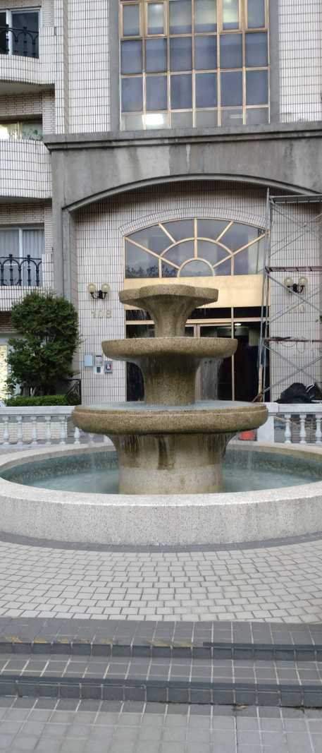 天母鬱金香大廈