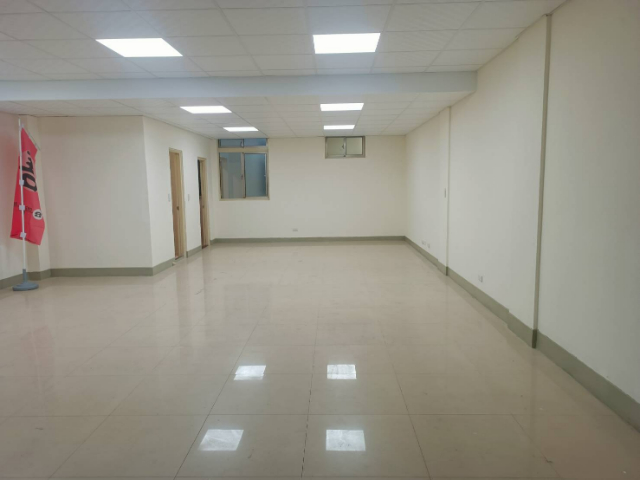 三和夜市1樓金店